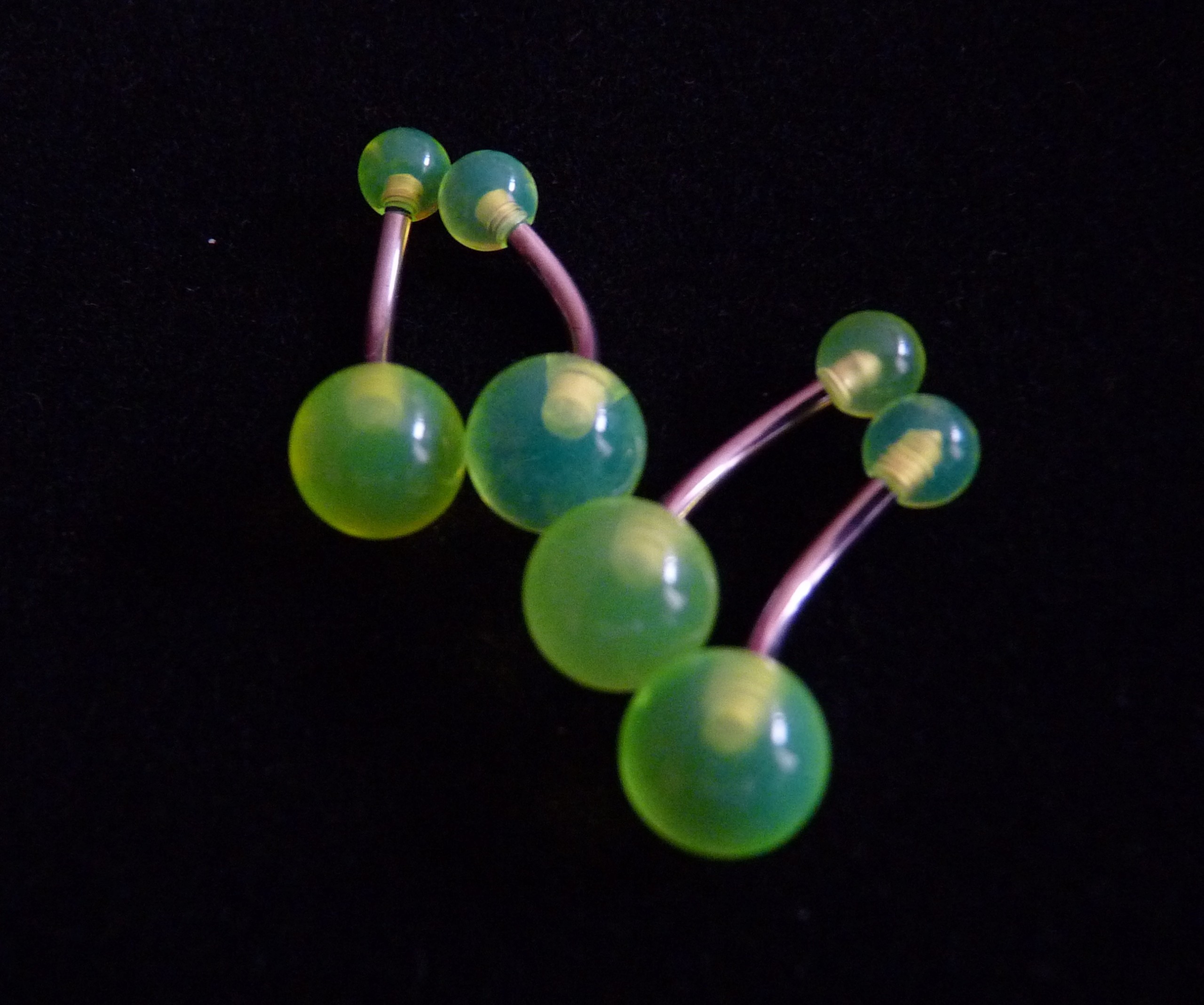 NOMBRIL Translucide JAUNE FLUO ( stock 6 )