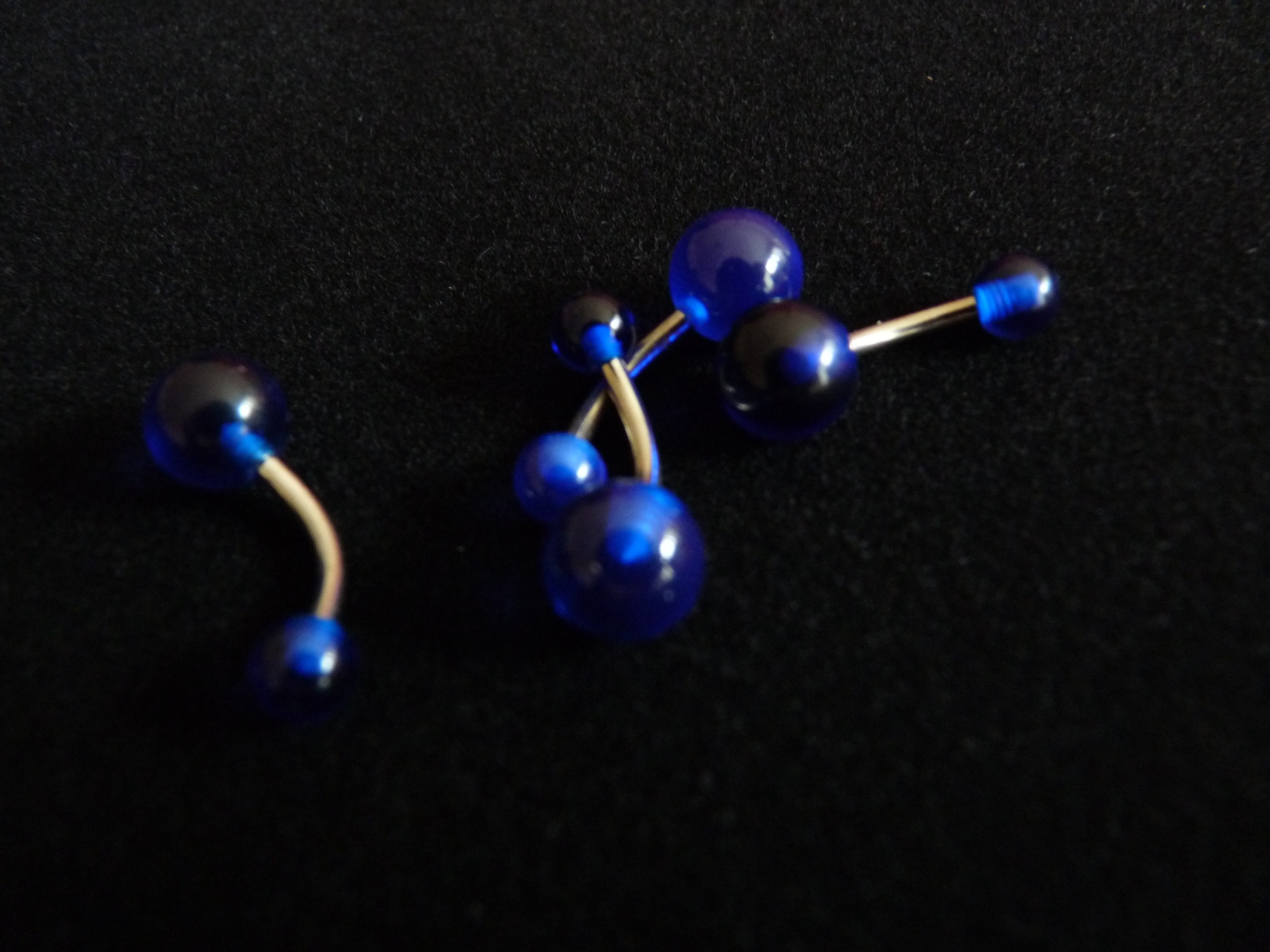 NOMBRIL Translucide BLEU FONCé ( stock 4 )