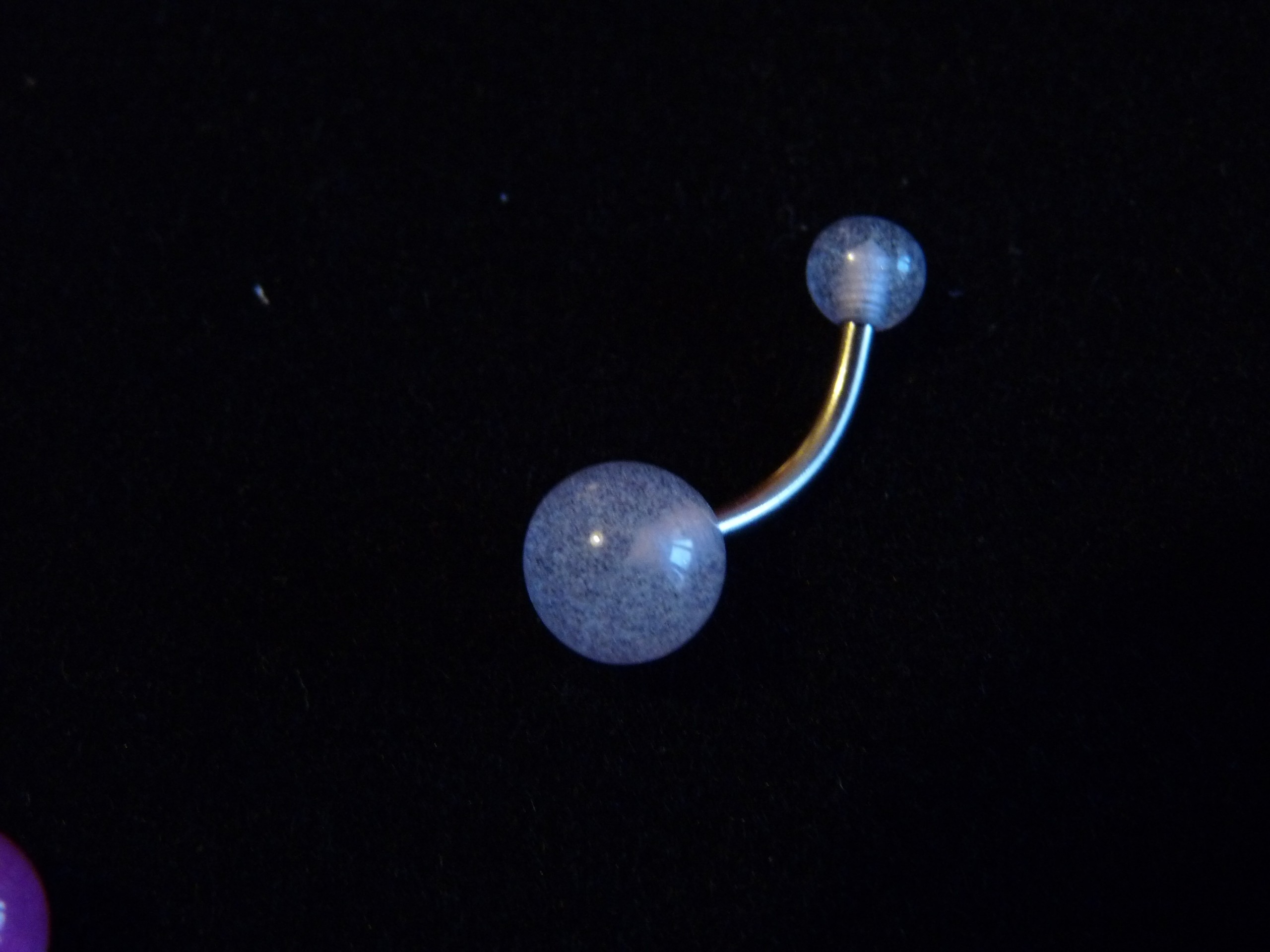 NOMBRIL : "neigeux" bleu clair 1