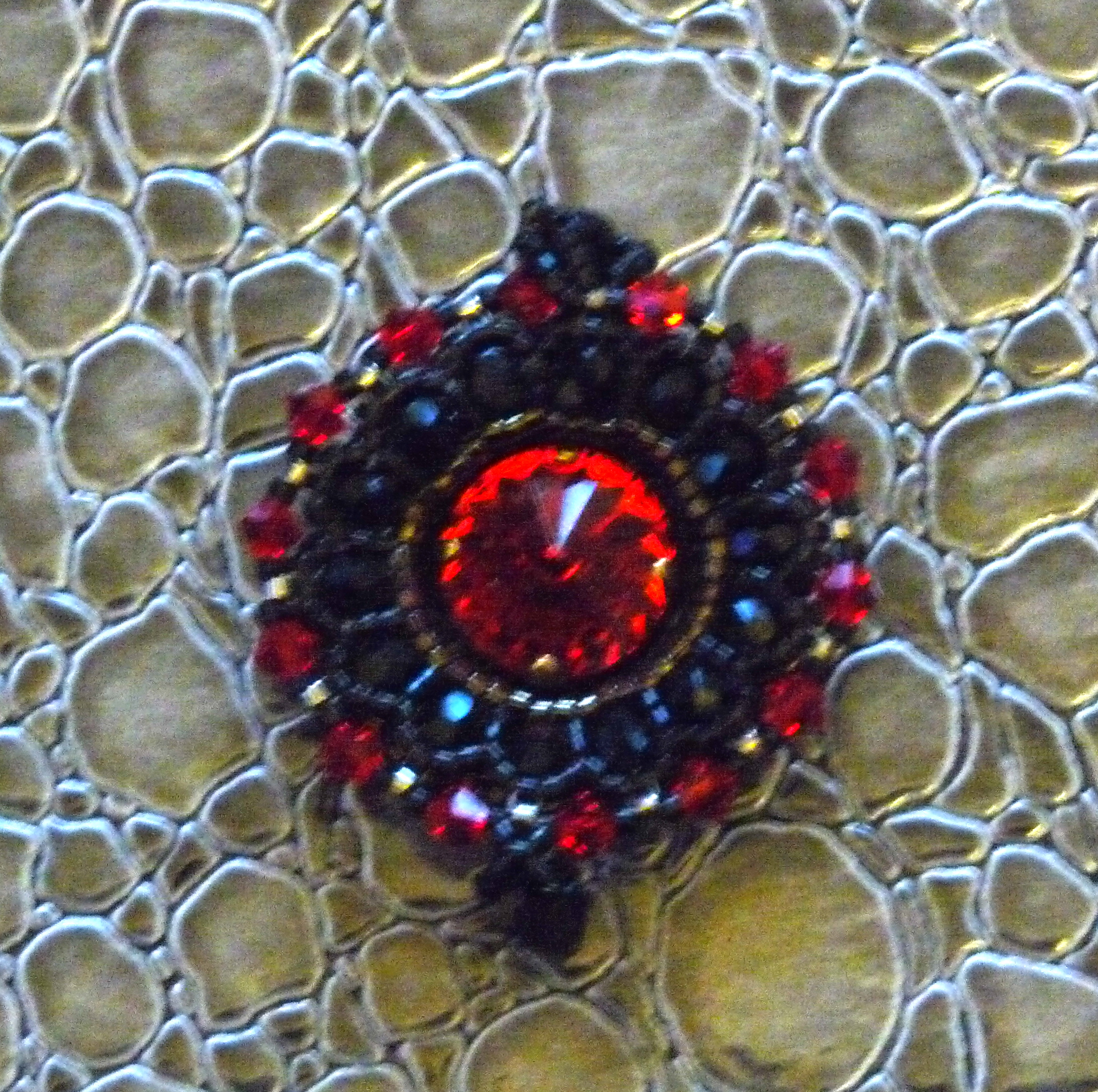 Pendentif DARK RED
