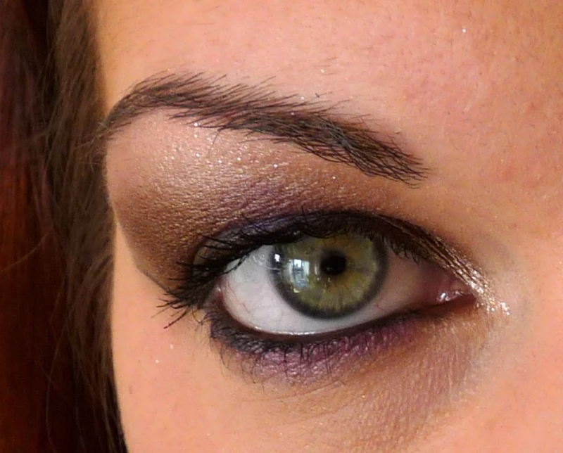 Violet et marron avec le Book Of Shadows III