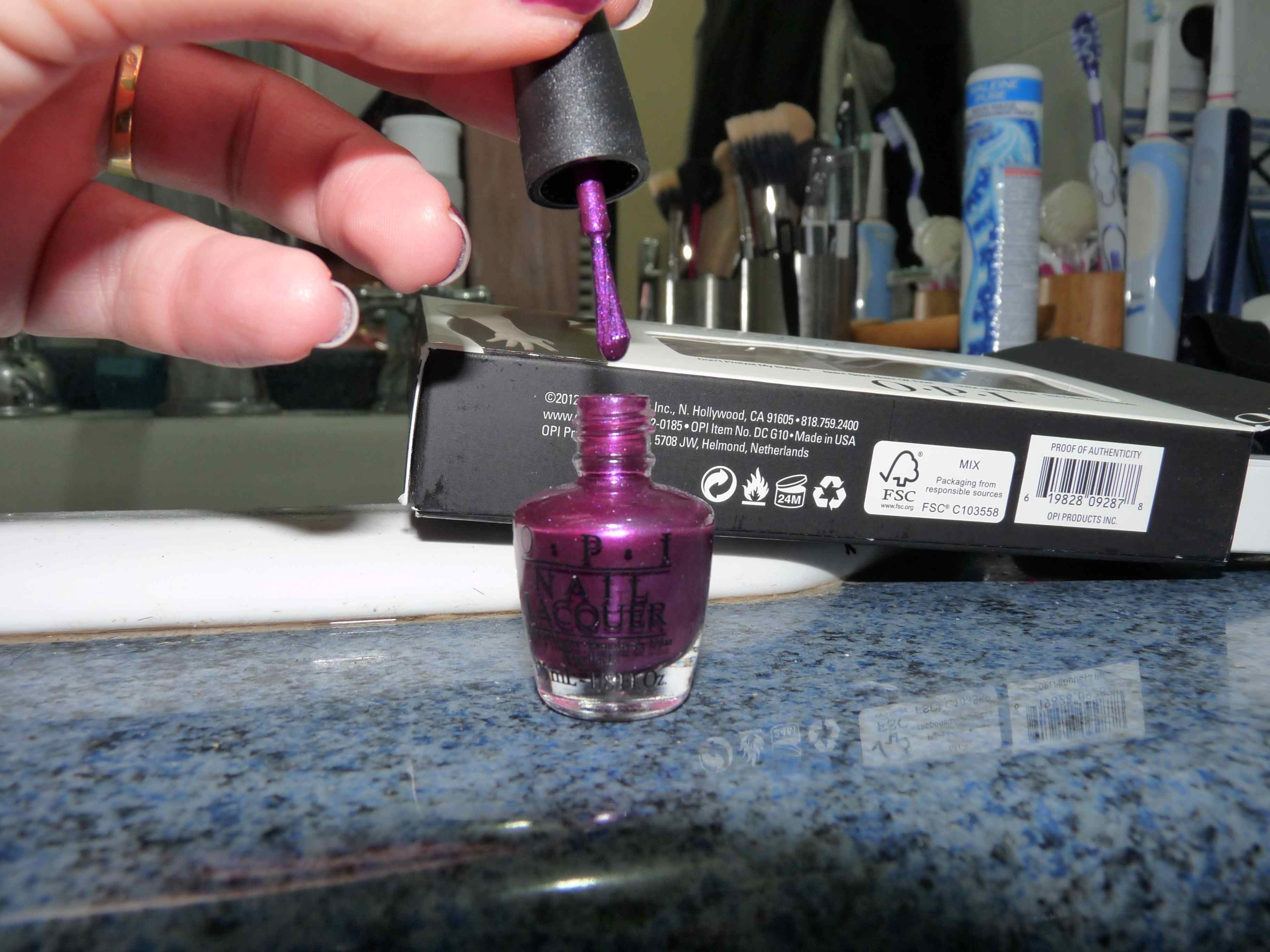 tube de dentifrice en guest