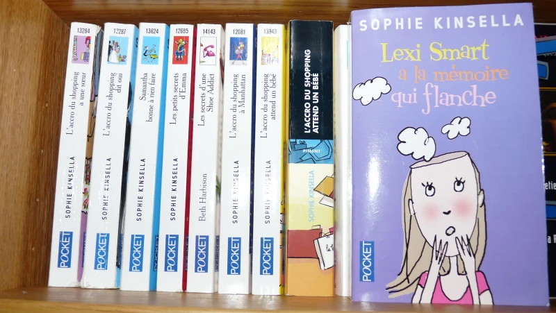 ( Lexi Smart a la mémoire qui flanche – S. KINSELLA ) Un billet avec un Lexivage de cerveau dedans