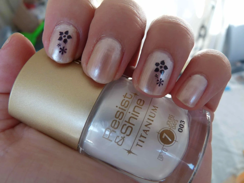 LOREAL003-4
