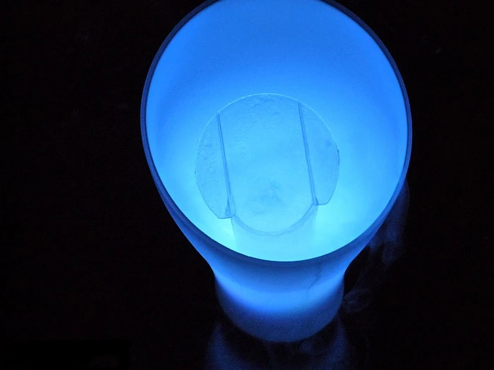 OVAL diffuseur brumisateur lumière huiles essentielles AromaZone