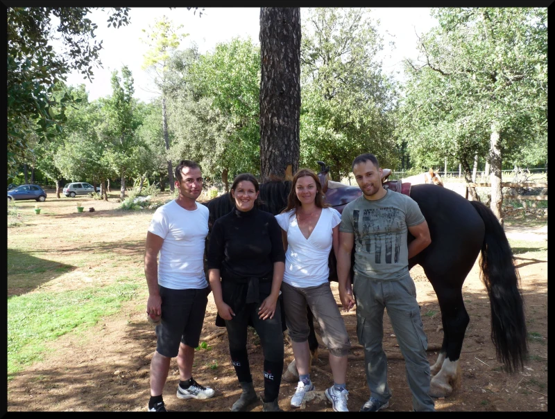 Avec Roxanne ( me demandez pas pourquoi j'ai pris une posture de danseuse )