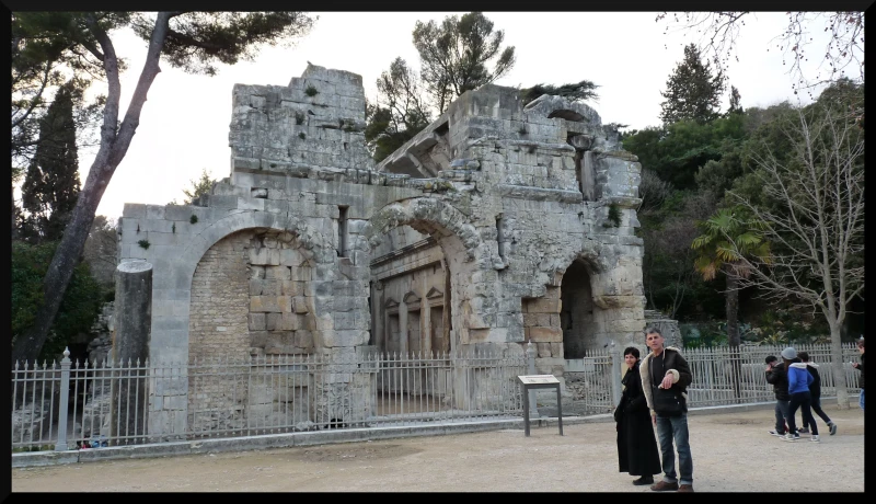 nîmes - 33