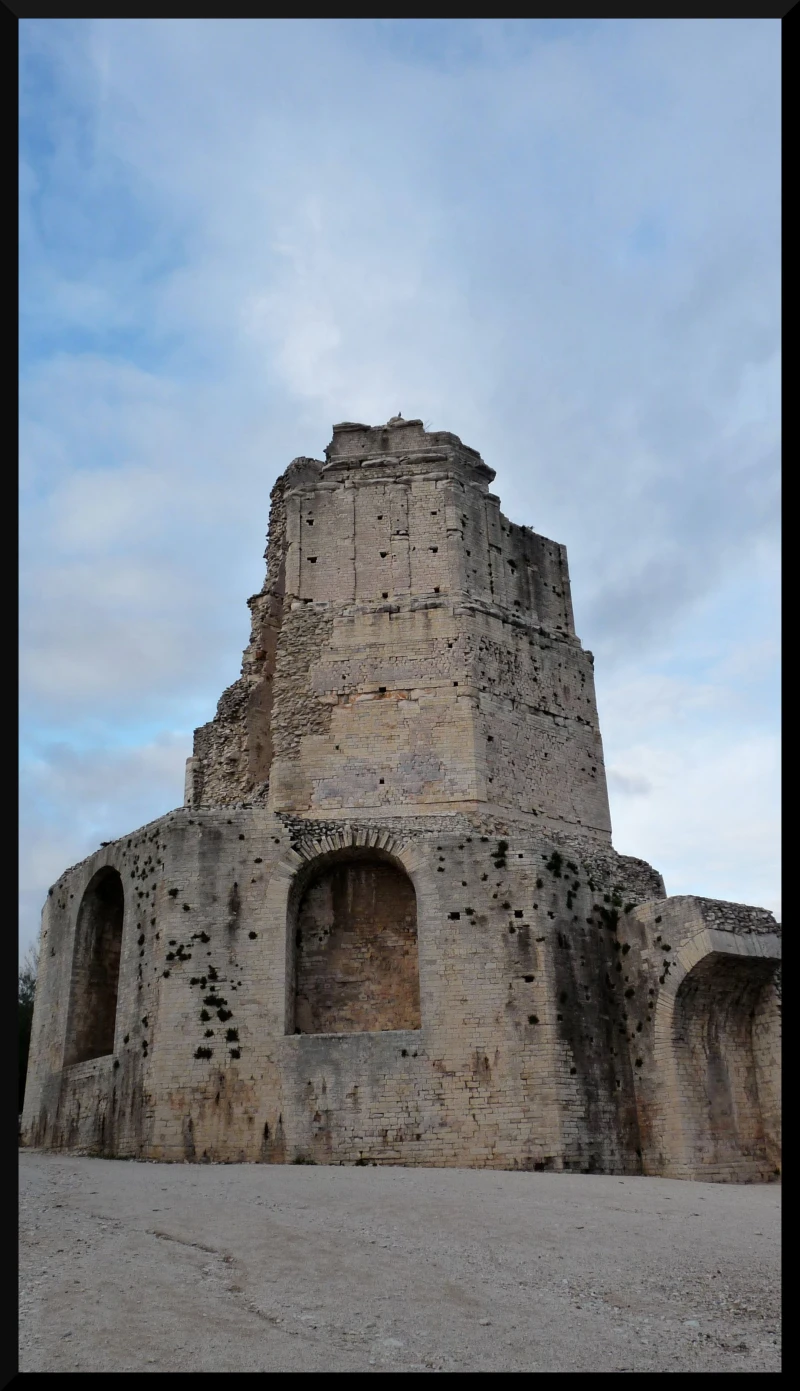 nîmes - 44